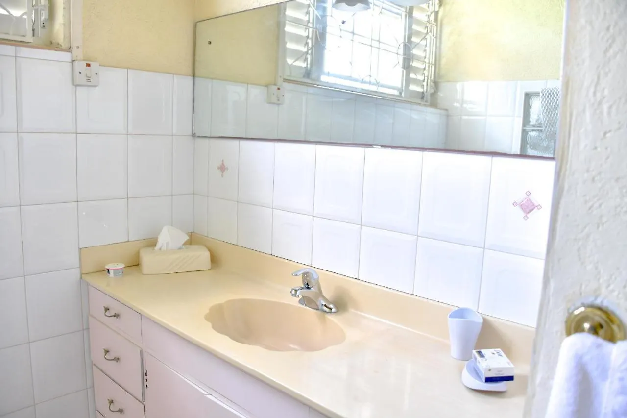 Morris Apartments Saint James Barbados